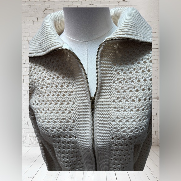 Doe & Rae Zip Front Sweater Sz M NWOT | Textured Knit Neutral Layer - Picture 3 of 6